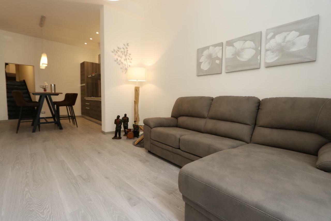 Lovely Apt Really Downtown - Free Private Parking Included! - Génova Exterior foto
